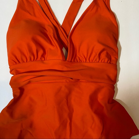 EUC RED HOT š„š„š„One Piece Bathing Suitš„SALE - Picture 4 of 8